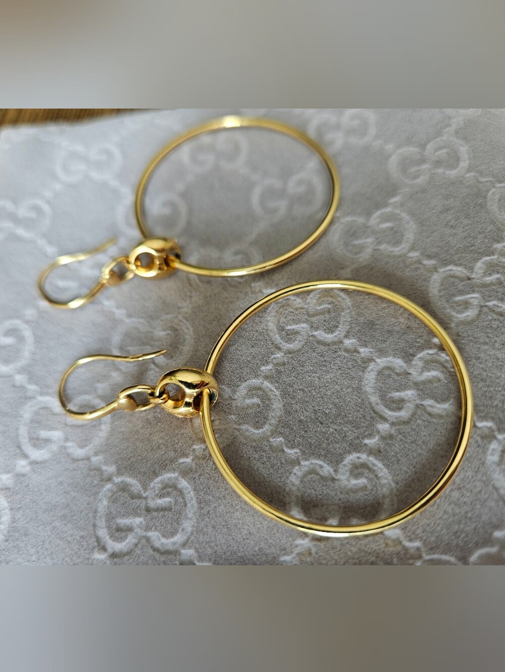 18k GUCCI gold Earrings